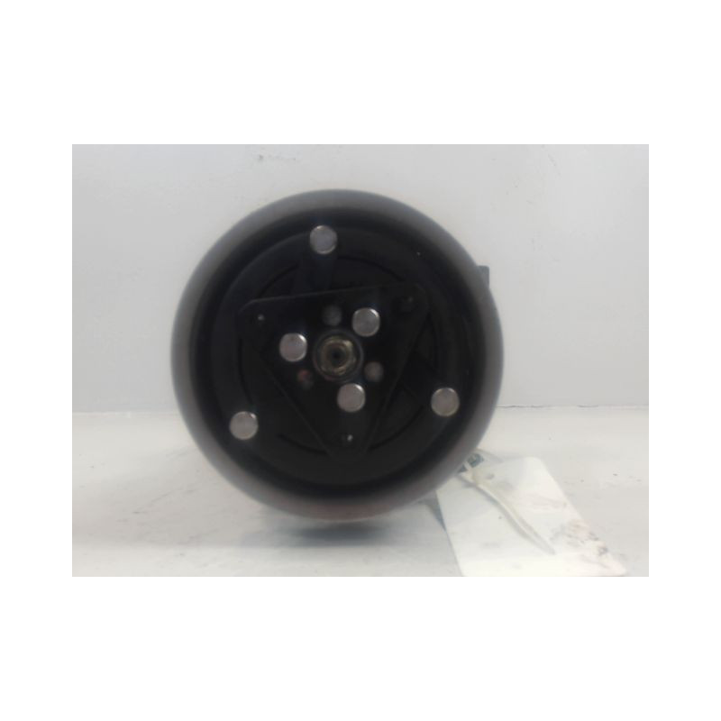 COMPRESSEUR AIR CONDITIONNE RENAULT CLIO III ESTATE 2008-