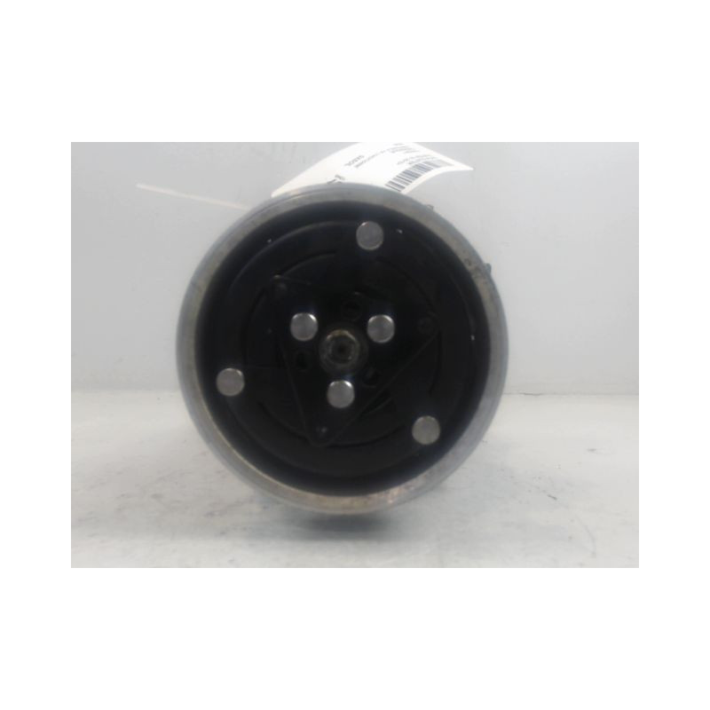 COMPRESSEUR AIR CONDITIONNE DACIA DUSTER 2010-