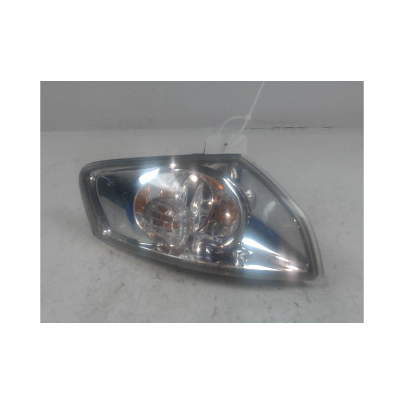 CLIGNOTANT DROIT MAZDA 626 2000-2001
