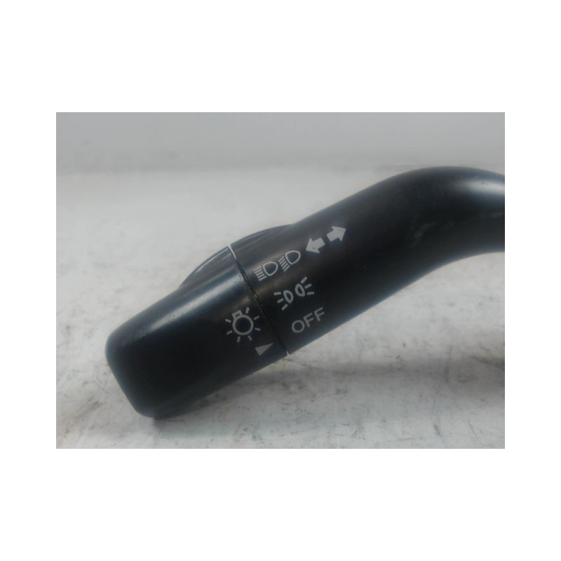 COMMANDE CLIGNOTANT MAZDA 626 2000-2001