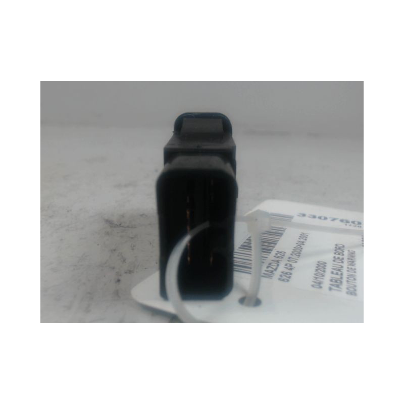 BOUTON DE WARNING MAZDA 626 2000-2001