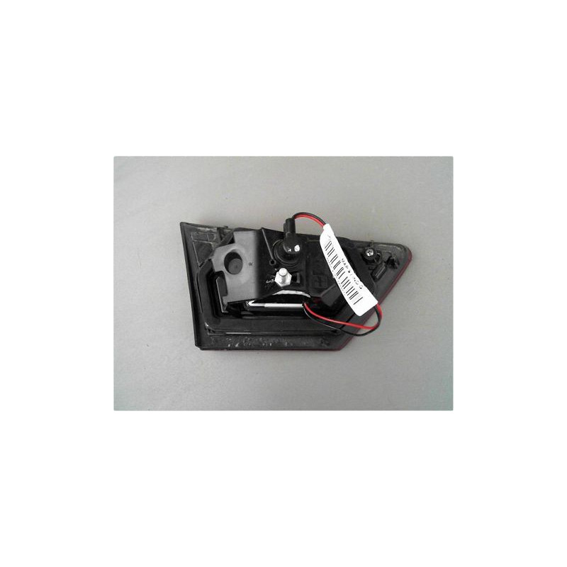 FEU ARRIERE INTERIEUR DROIT RENAULT CLIO IV 12-16