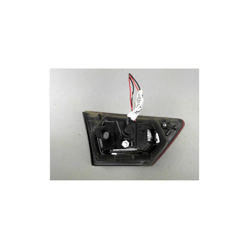 FEU ARRIERE INTERIEUR DROIT RENAULT CLIO IV 12-16