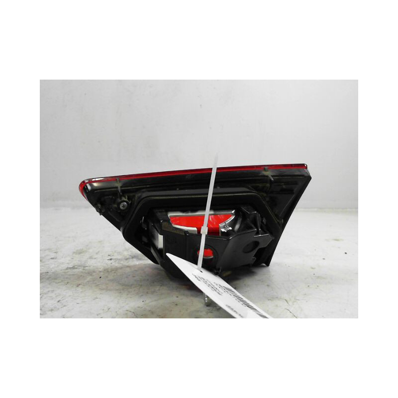 FEU ARRIERE INTERIEUR GAUCHE RENAULT CLIO IV