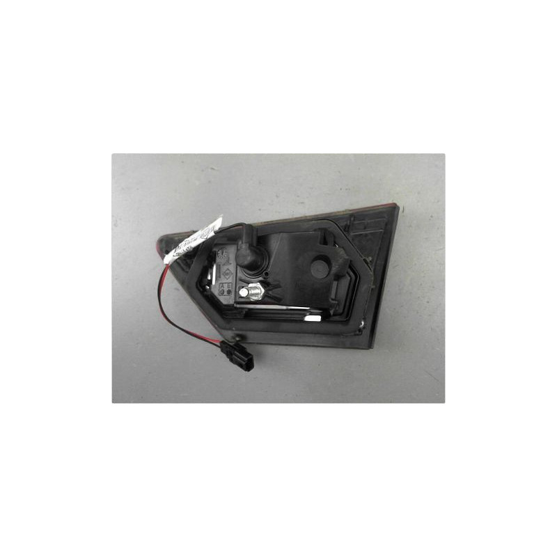FEU ARRIERE INTERIEUR GAUCHE RENAULT CLIO IV 12-16
