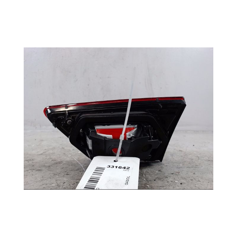 FEU ARRIERE INTERIEUR GAUCHE RENAULT CLIO IV
