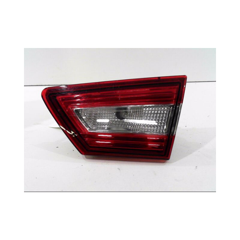 FEU ARRIERE INTERIEUR DROIT RENAULT CLIO