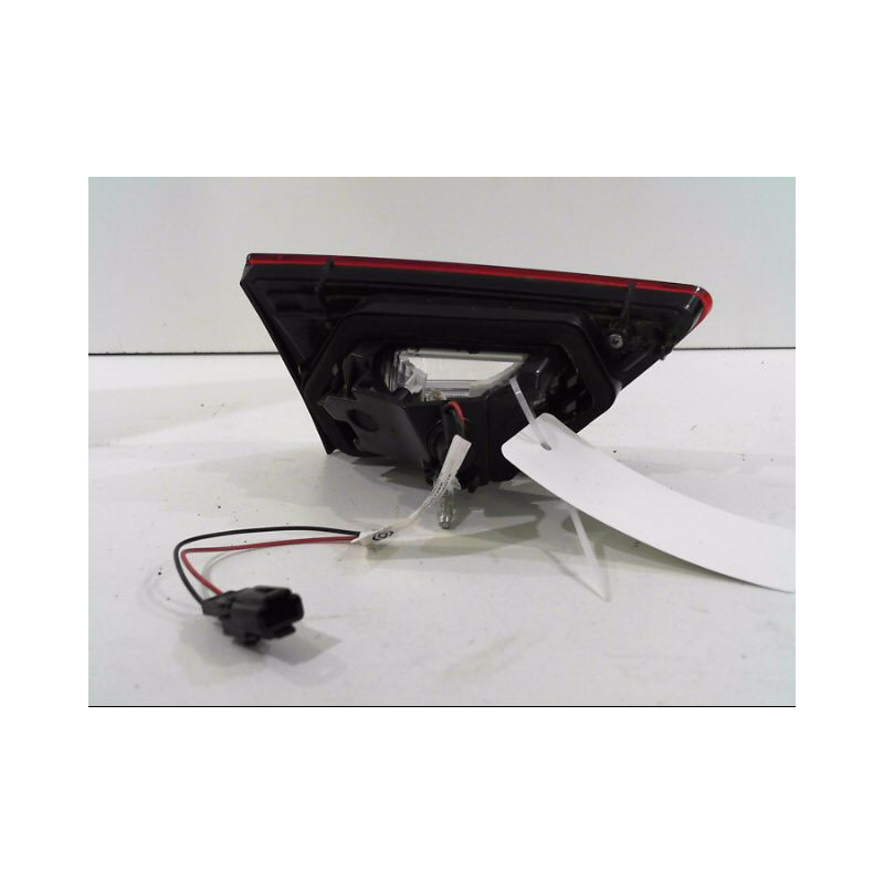 FEU ARRIERE INTERIEUR DROIT RENAULT CLIO