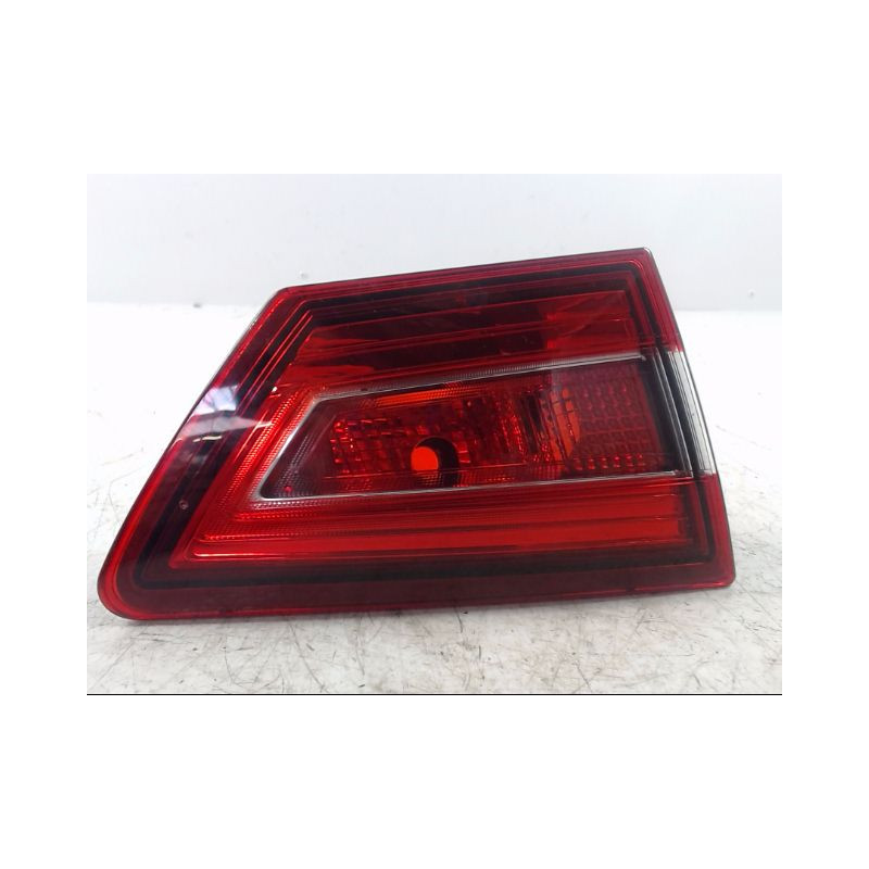 FEU ARRIERE INTERIEUR GAUCHE RENAULT CLIO IV