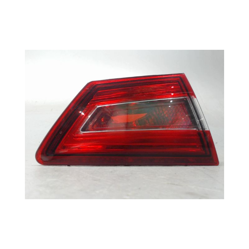 FEU ARRIERE INTERIEUR GAUCHE RENAULT CLIO
