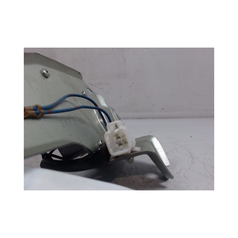 MOTEUR ESSUIE-GLACE ARRIERE MAZDA MAZDA 2