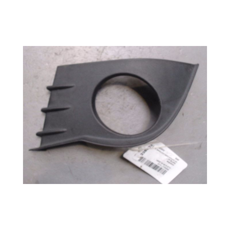 OBTURATEUR PHARE ADDITIONNEL PARE-CHOC AVG RENAULT CLIO III 2005-