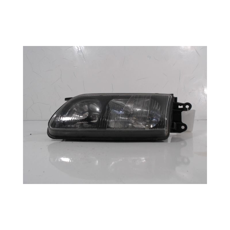PHARE GAUCHE MAZDA 626 97-99