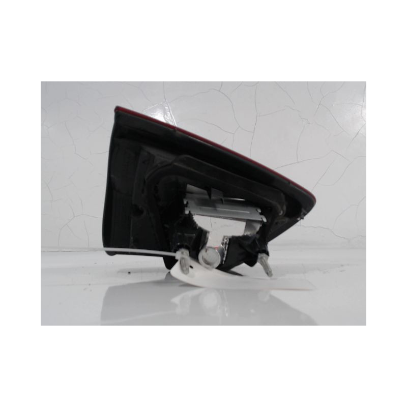FEU ARRIERE INTERIEUR DROIT RENAULT CLIO IV 2012-