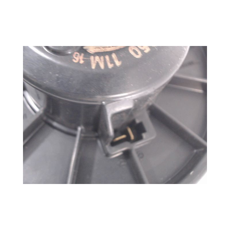 MOTEUR VENTILATEUR CHAUFFAGE MAZDA 323 91-96