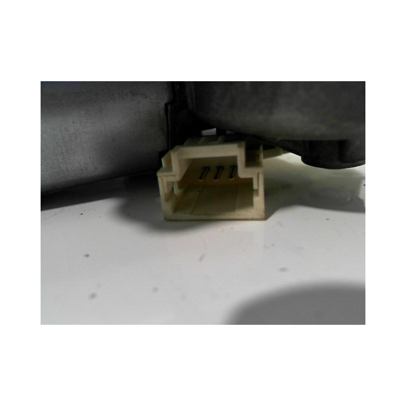 MOTEUR ESSUIE-GLACE ARRIERE RENAULT SCENIC II PH.2 06-09