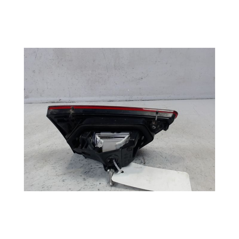 FEU ARRIERE INTERIEUR DROIT RENAULT CLIO IV