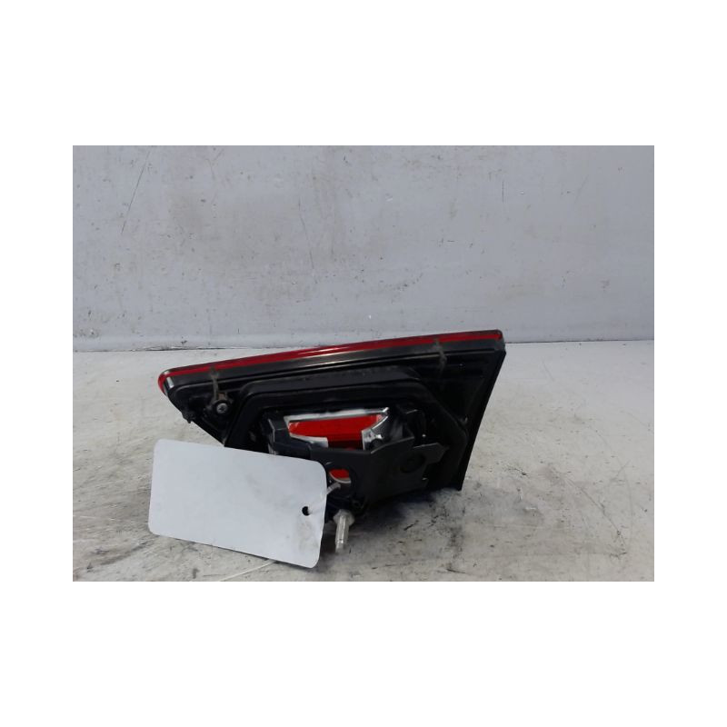 FEU ARRIERE INTERIEUR GAUCHE RENAULT CLIO