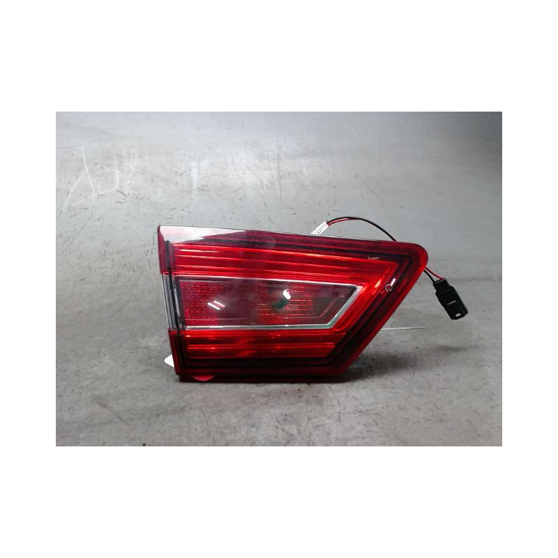 FEU ARRIERE INTERIEUR GAUCHE RENAULT CLIO