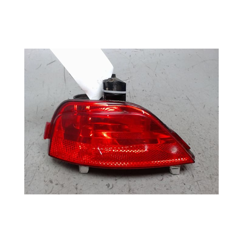 FEU DE PARE-CHOC ARRIERE DROIT RENAULT LAGUNA III 2009-