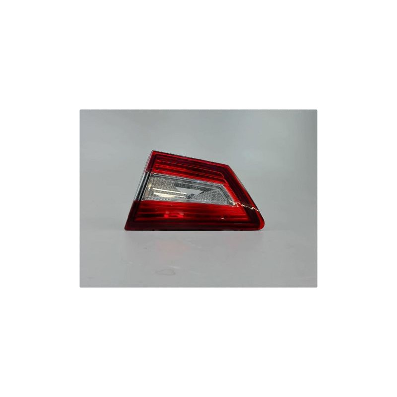 FEU ARRIERE INTERIEUR DROIT RENAULT CLIO