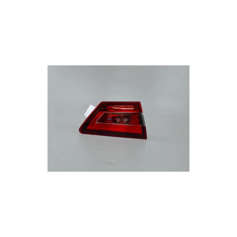 FEU ARRIERE INTERIEUR GAUCHE RENAULT CLIO