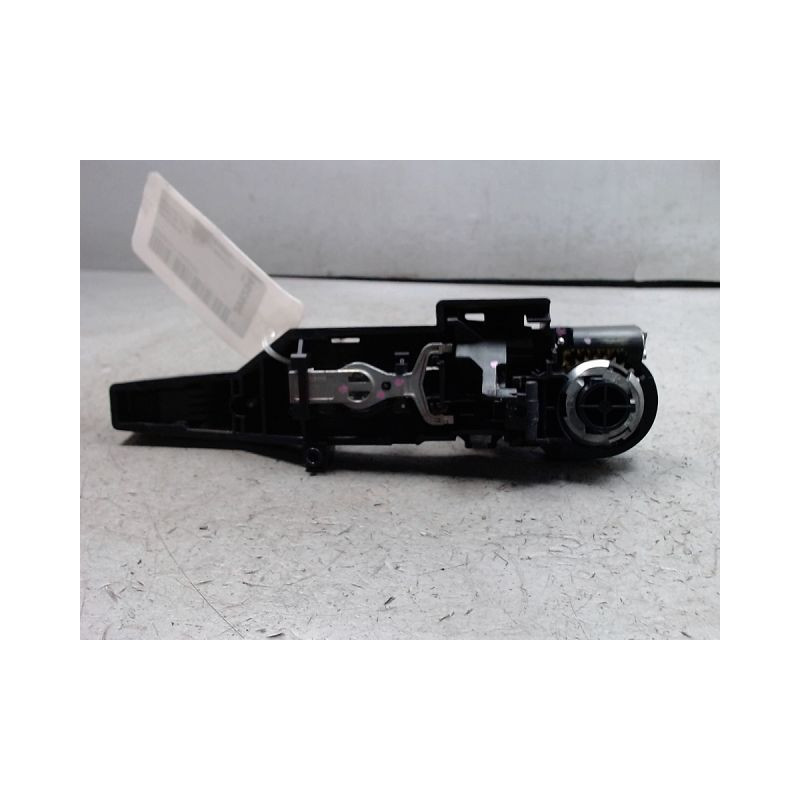 POIGNEE EXTERIEURE PORTE COULISSANTE DROIT RENAULT KANGOO