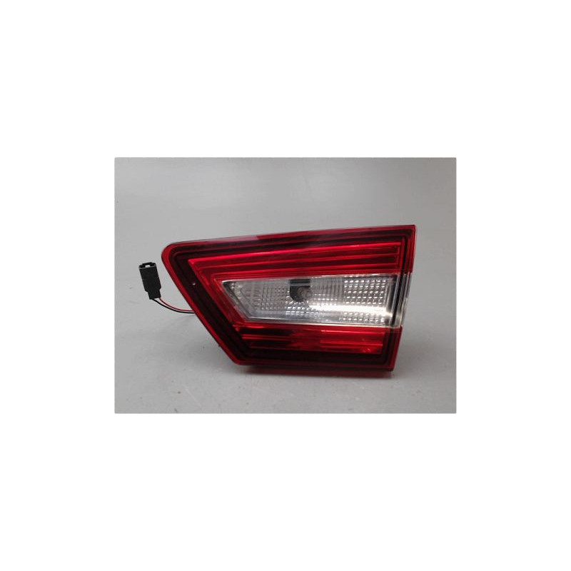 FEU ARRIERE INTERIEUR DROIT RENAULT CLIO