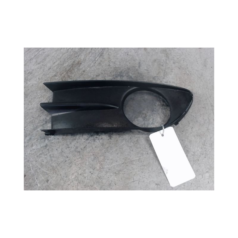 OBTURATEUR PHARE ADDITIONNEL PARE-CHOC AVG RENAULT LAGUNA II 00-2005
