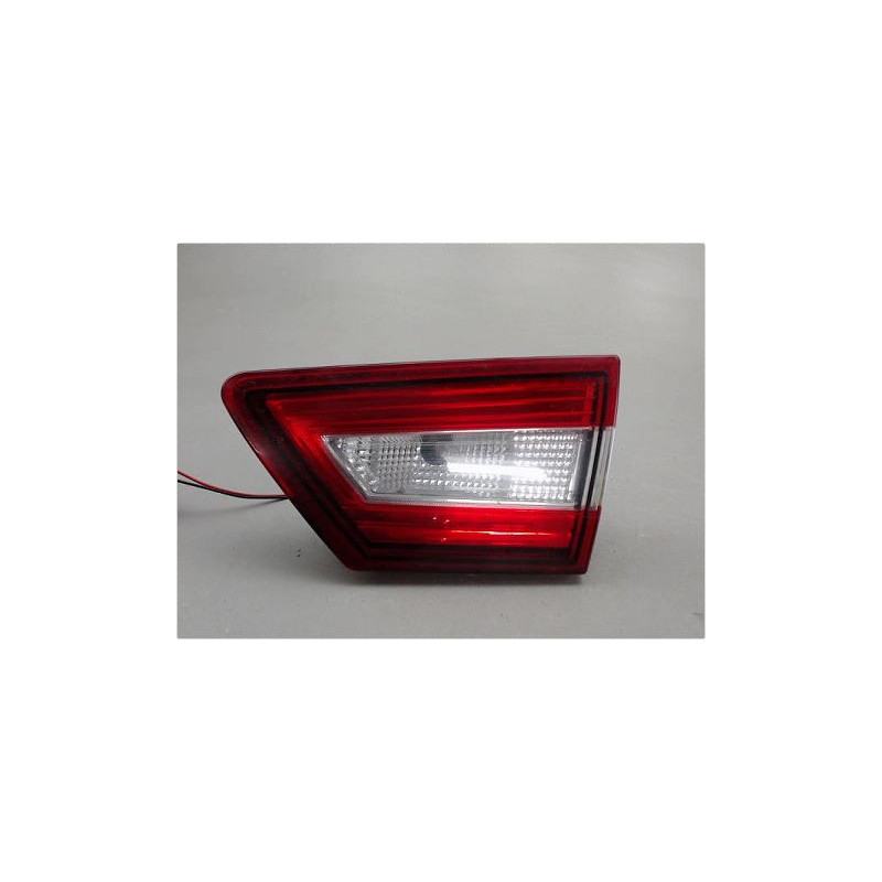 FEU ARRIERE INTERIEUR DROIT RENAULT CLIO