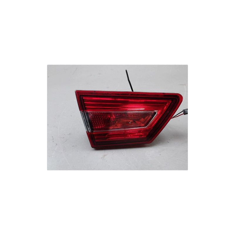FEU ARRIERE INTERIEUR GAUCHE RENAULT CLIO