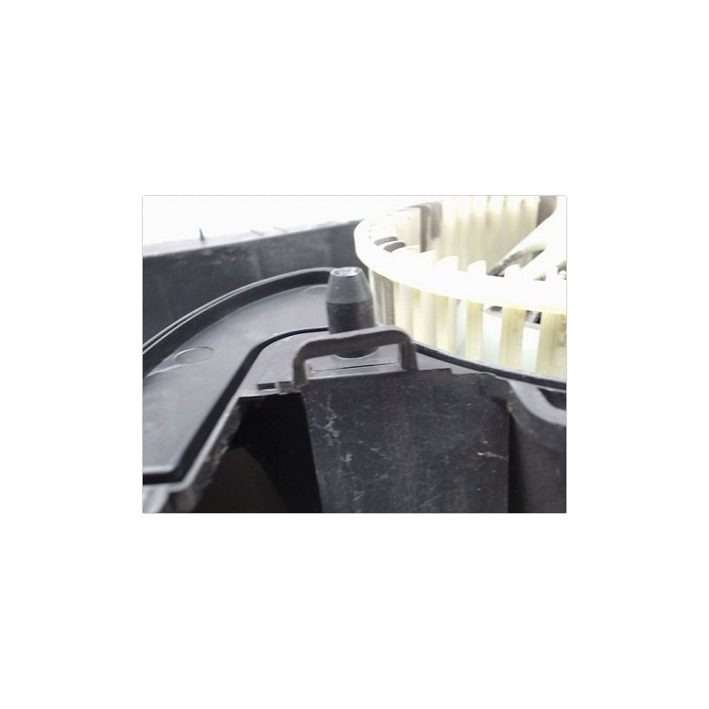 MOTEUR VENTILATEUR CHAUFFAGE RENAULT CLIO II CAMPUS 06-09