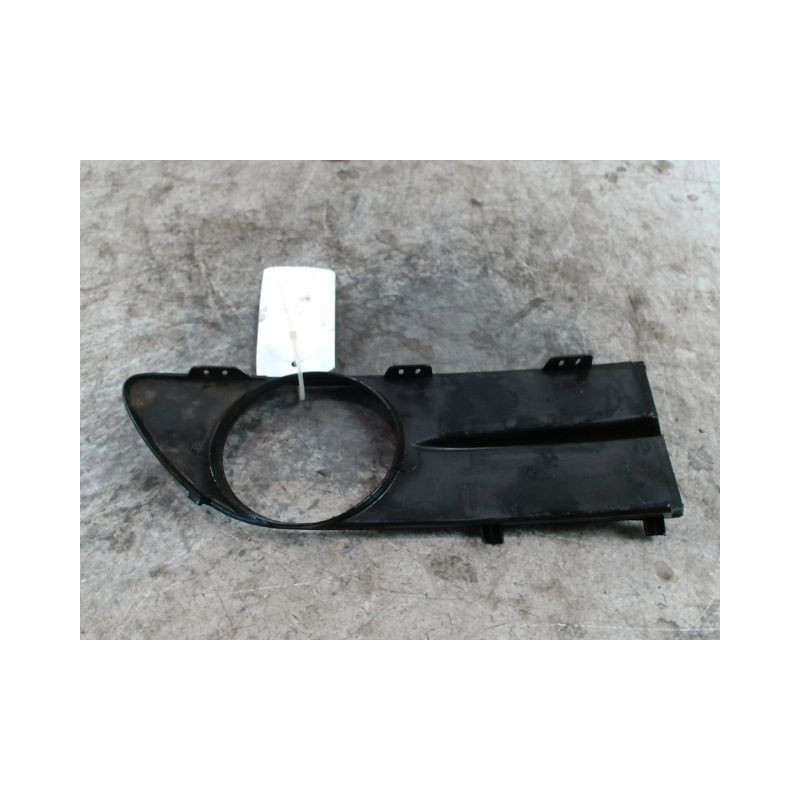 OBTURATEUR PHARE ADDITIONNEL PARE-CHOC AVG RENAULT LAGUNA II 00-2005