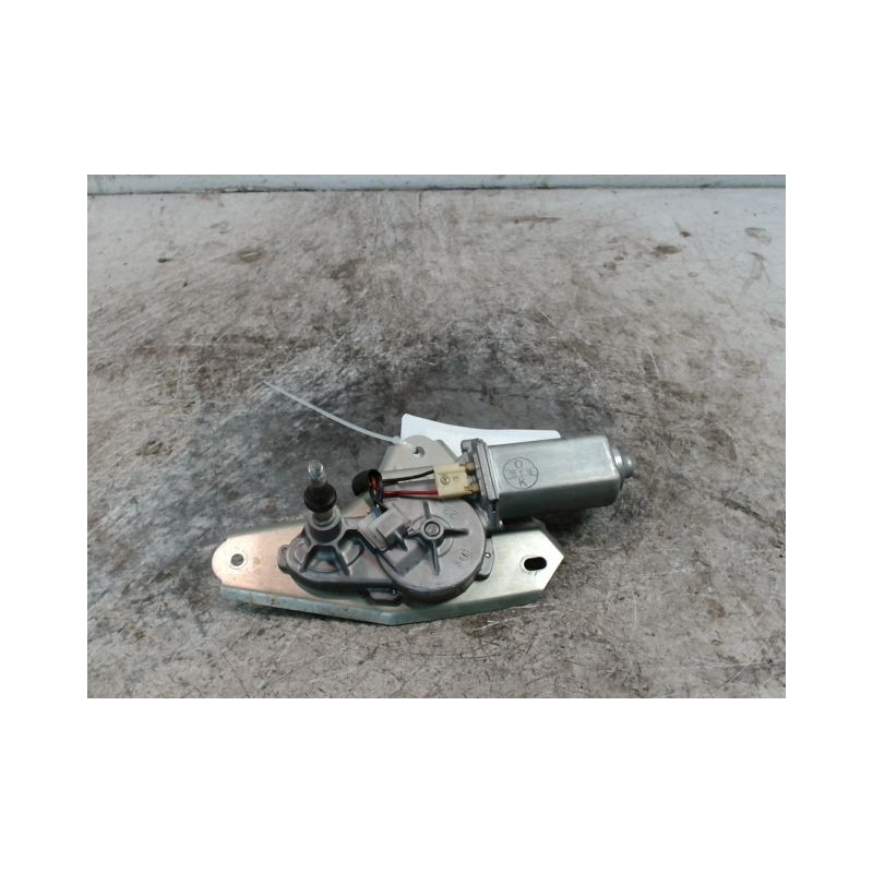 MOTEUR ESSUIE-GLACE ARRIERE MAZDA MAZDA 2