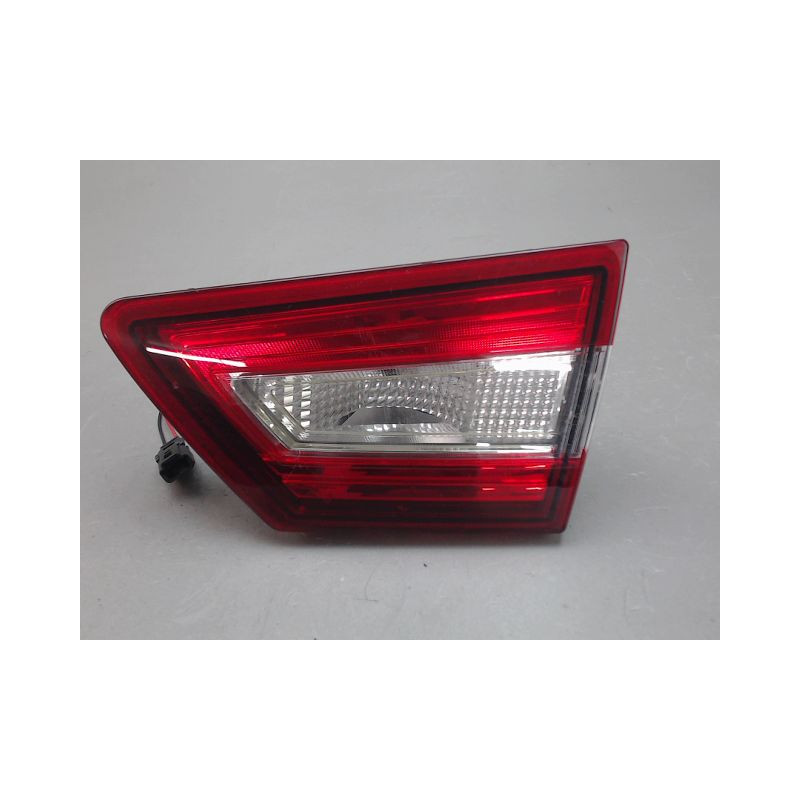 FEU ARRIERE INTERIEUR DROIT RENAULT CLIO