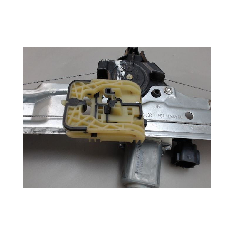 MECANISME LEVE-GLACE ARRIERE DROIT FORD FOCUS