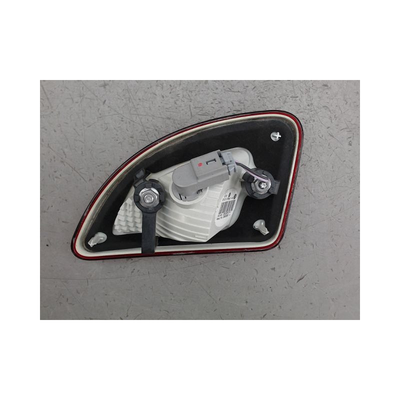 FEU ARRIERE INTERIEUR DROIT RENAULT TWINGO
