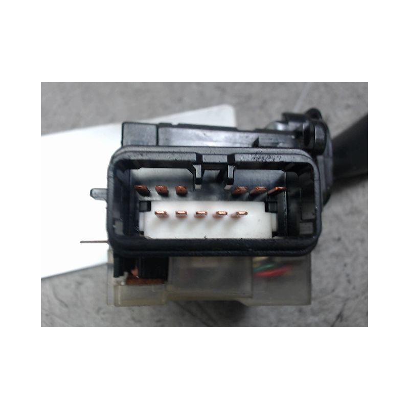 COMMANDE ESSUIE GLACE MAZDA 626 97-99