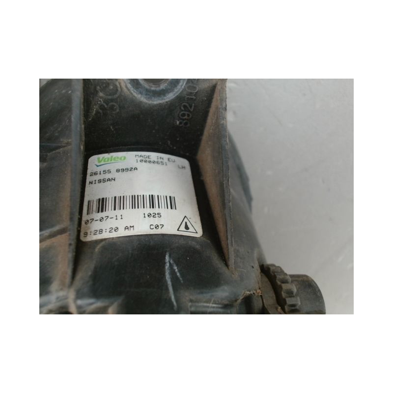 PHARE ANTIBROUILLARD AVANT GAUCHE NISSAN QASHQAI