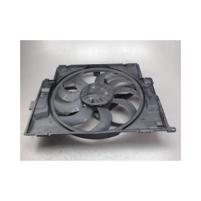 MOTEUR VENTILATEUR RADIATEUR B.M.W. SERIE 3