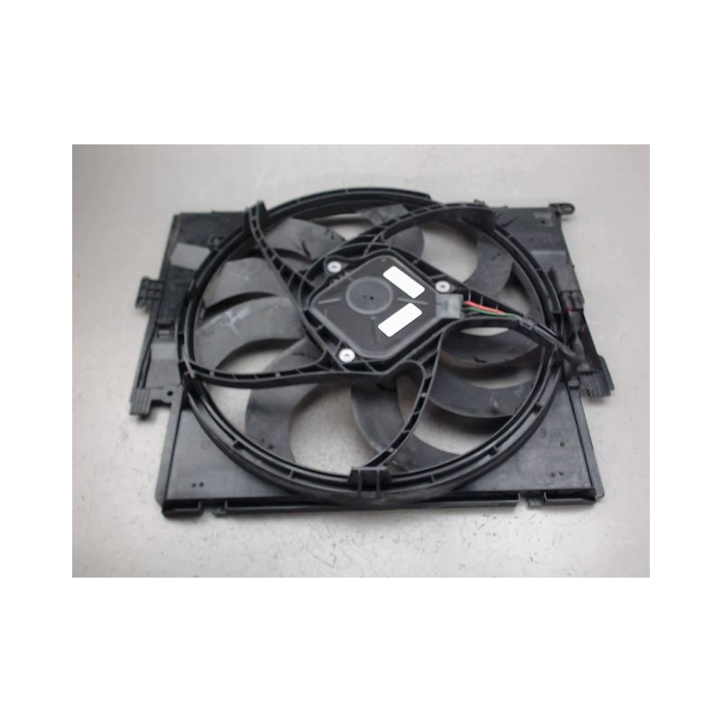 MOTEUR VENTILATEUR RADIATEUR B.M.W. SERIE 3