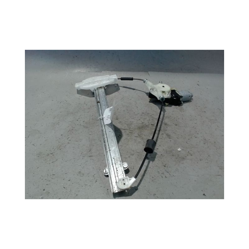 MECANISME+MOTEUR LEVE-GLACE AVANT DROIT KIA PICANTO