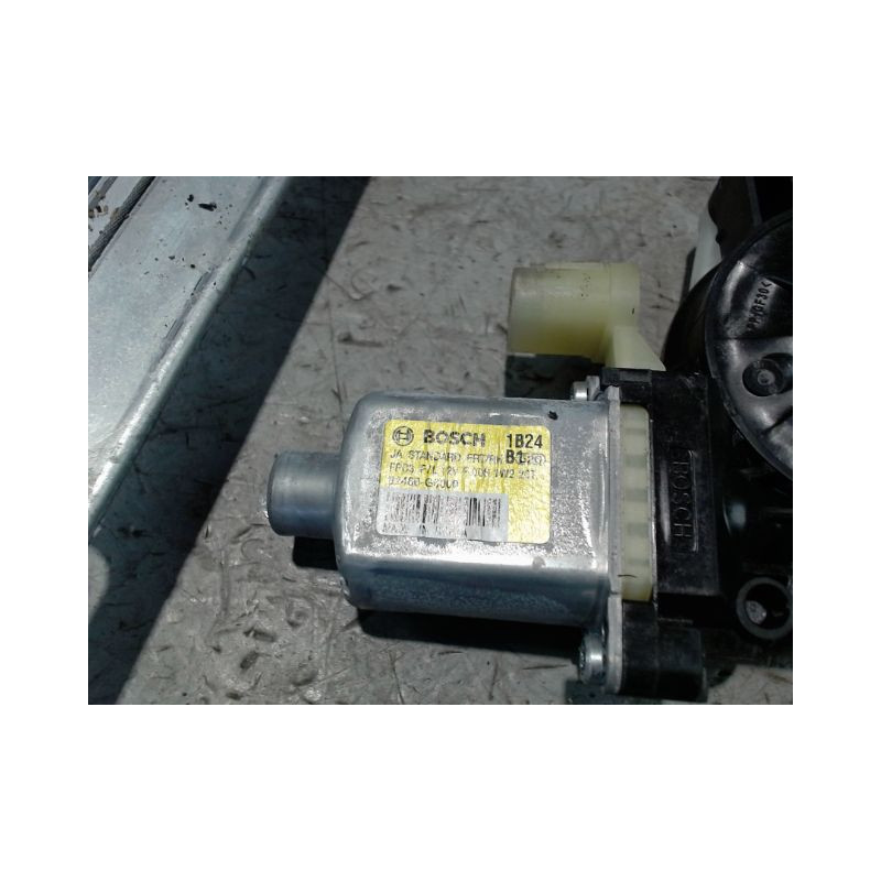 MECANISME+MOTEUR LEVE-GLACE AVANT DROIT KIA PICANTO