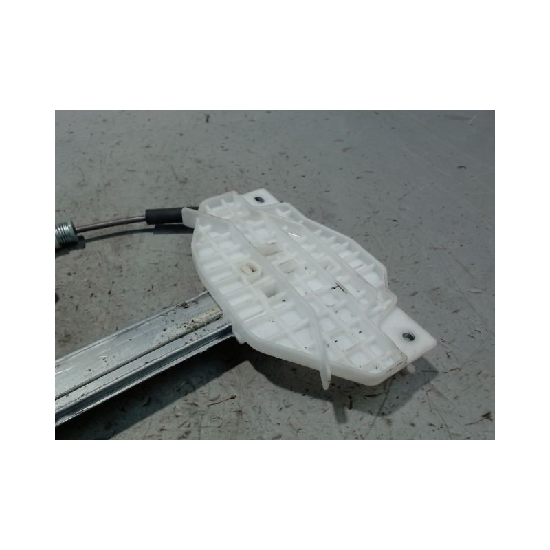 MECANISME+MOTEUR LEVE-GLACE AVANT GAUCHE KIA PICANTO