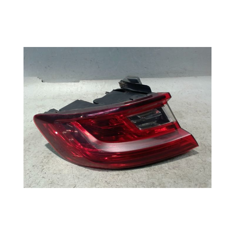 FEU ARRIERE GAUCHE  RENAULT MEGANE