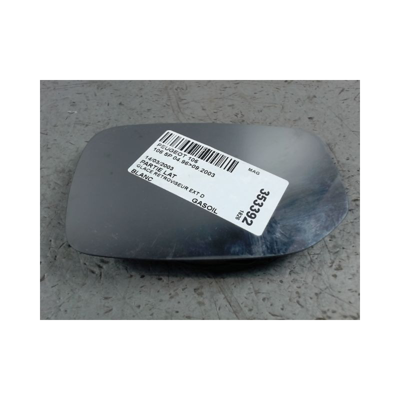 GLACE RETROVISEUR EXT D PEUGEOT 106 96-2003