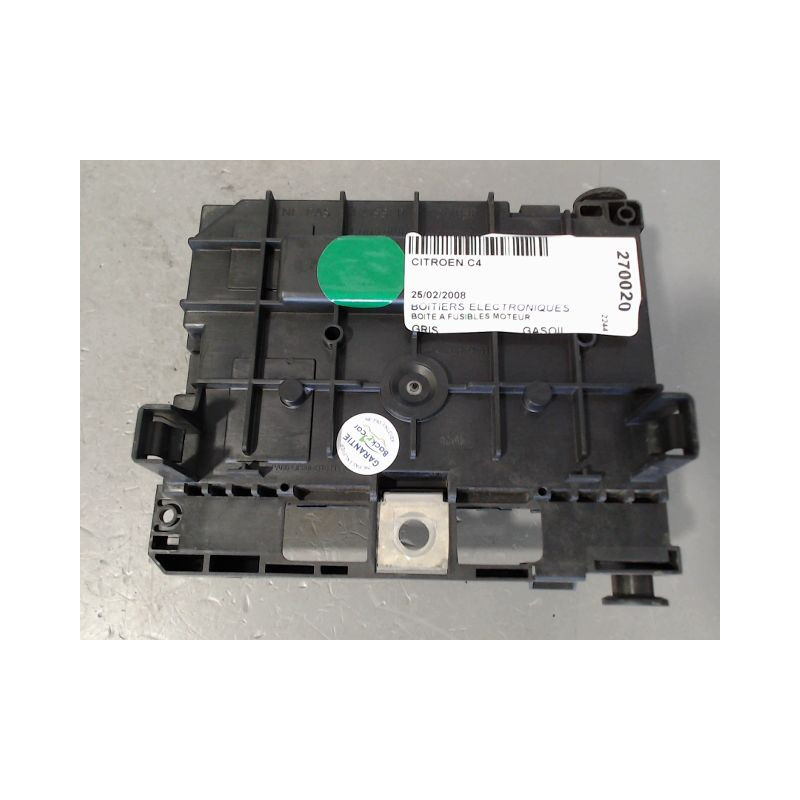 BOITE A FUSIBLES CITROEN C4