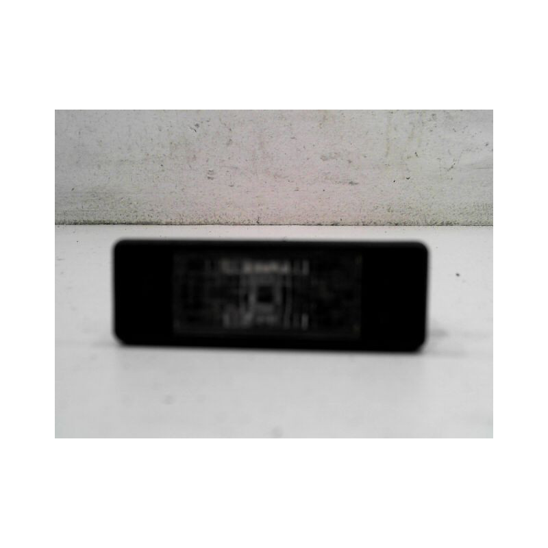ECLAIREUR PLAQUE DE POLICE DROIT CITROEN C4
