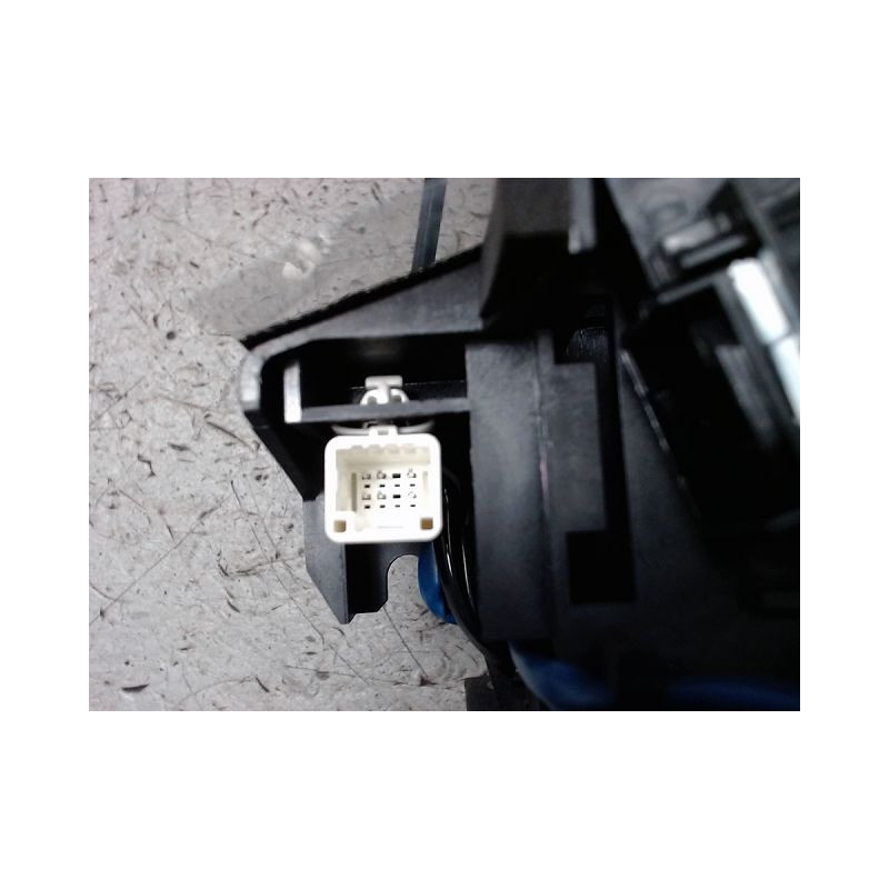 SELECTEUR DE VITESSE PEUGEOT 108 1.0 VTi