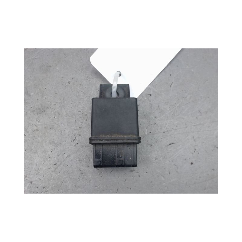 BOITIER DE PRECHAUFFAGE CITROEN SAXO Phase 2 1999-2004